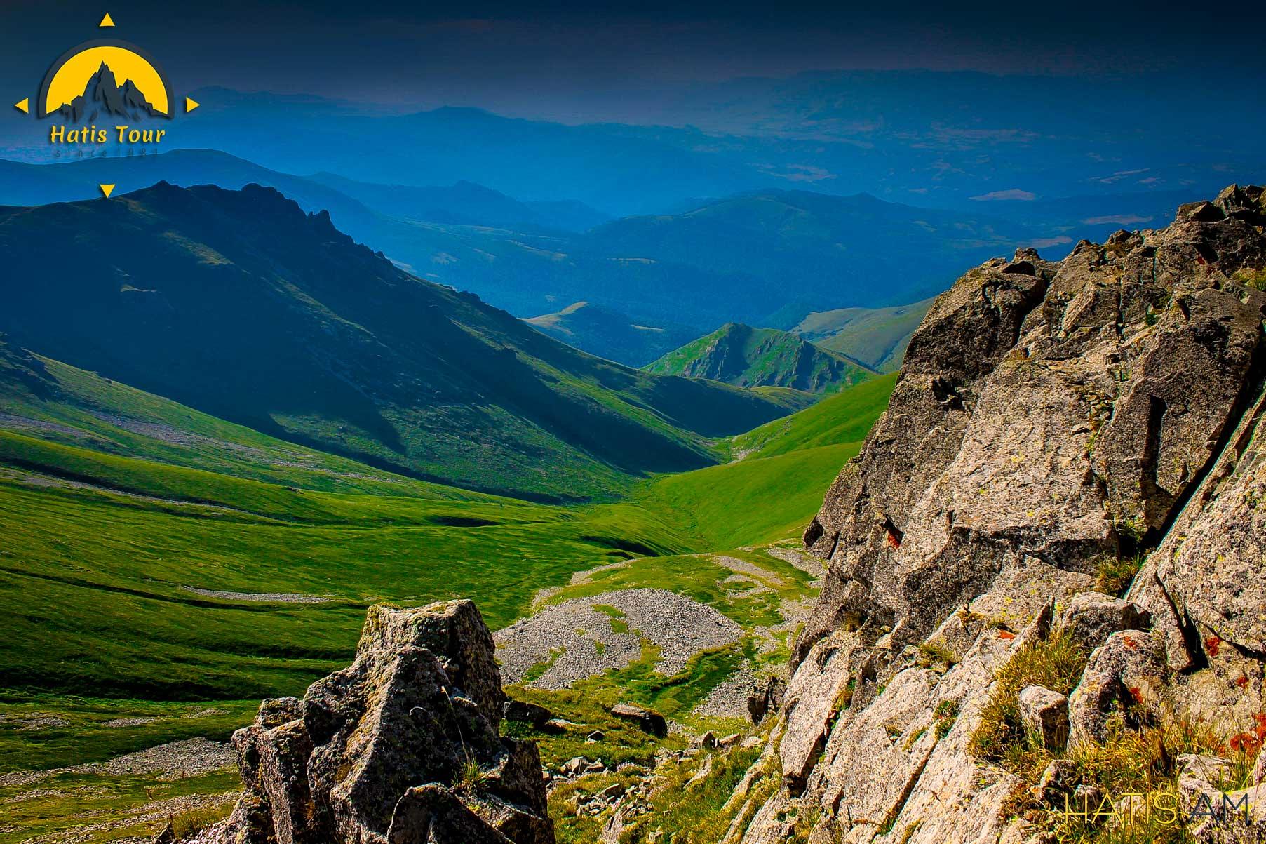 Բովաքարի Լեռնաշղթա | Լեռներ