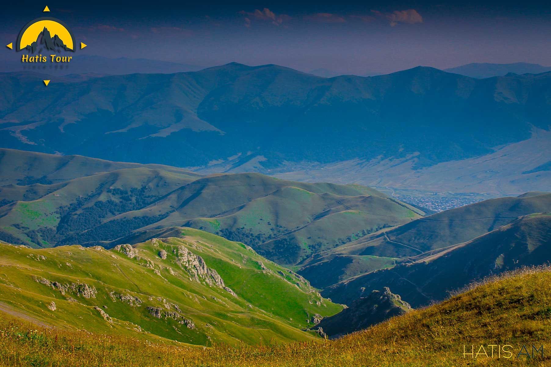 Բովաքարի Լեռնաշղթա | Լեռներ