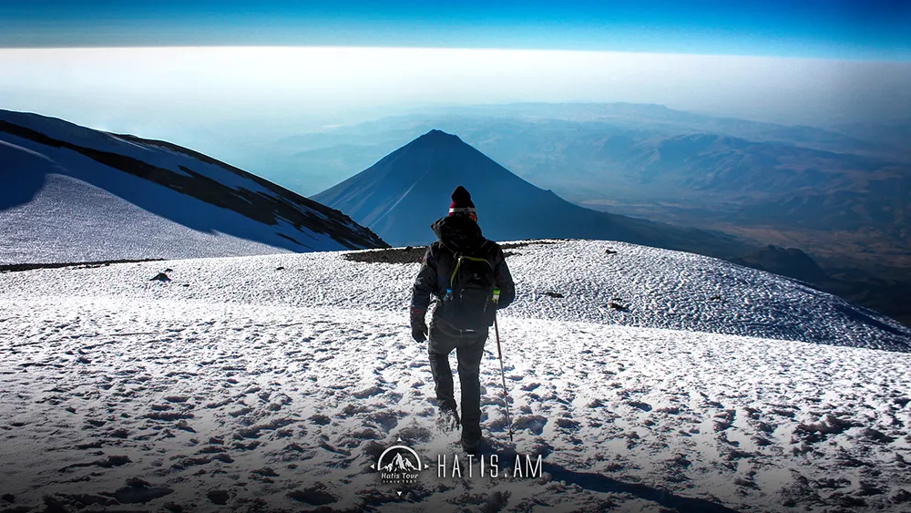 What kind of physical preparation is needed for climbing Ararat?