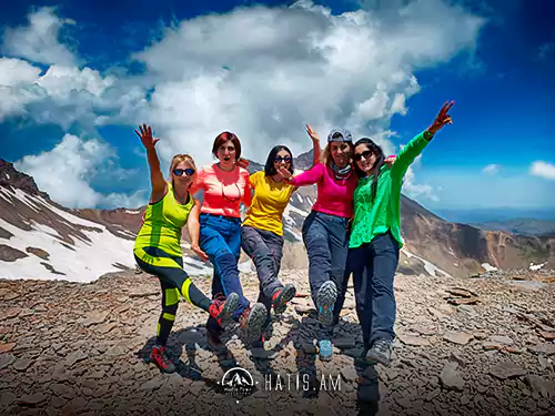 aklimatizatson climb of Aragats, Ararat group