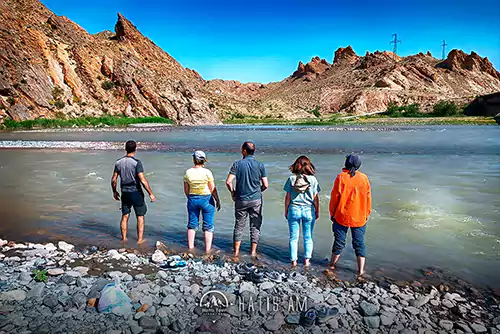 Ararat group on the shore of the Araks River